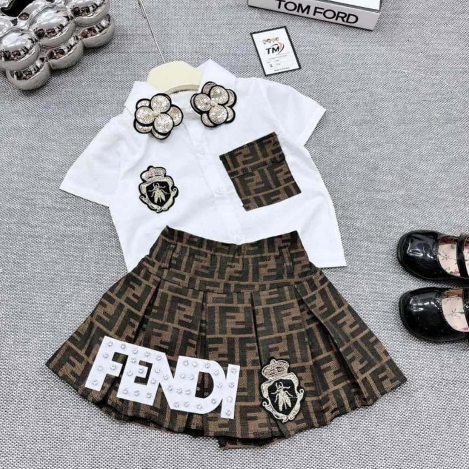 Girls 2pcs set/Fendi Skirt